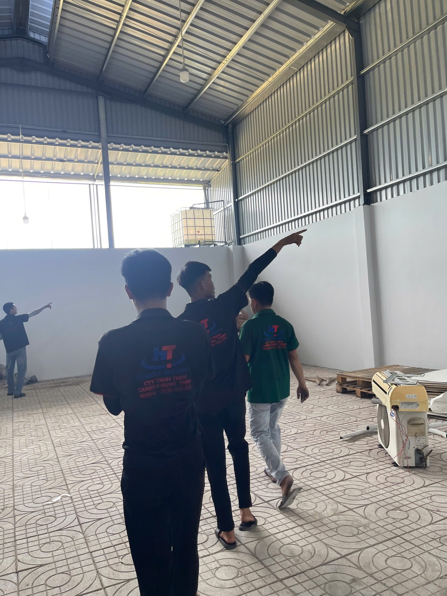 Lên phương án thi công